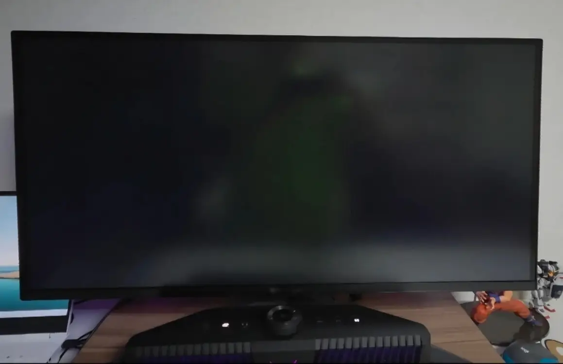 LG 32GQ950 32인치 4K 모니터 고장품/부품용 판매(4K 144Hz) - 안심되는 중고거래