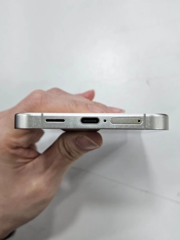 갤럭시 S24플러스256GB 이미지
