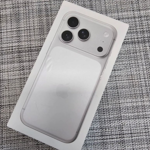 아이폰17프로 실버 512GB 이미지