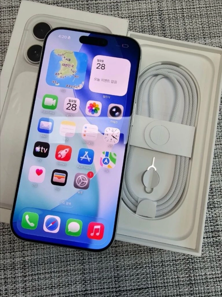 아이폰17프로 실버 512GB 이미지