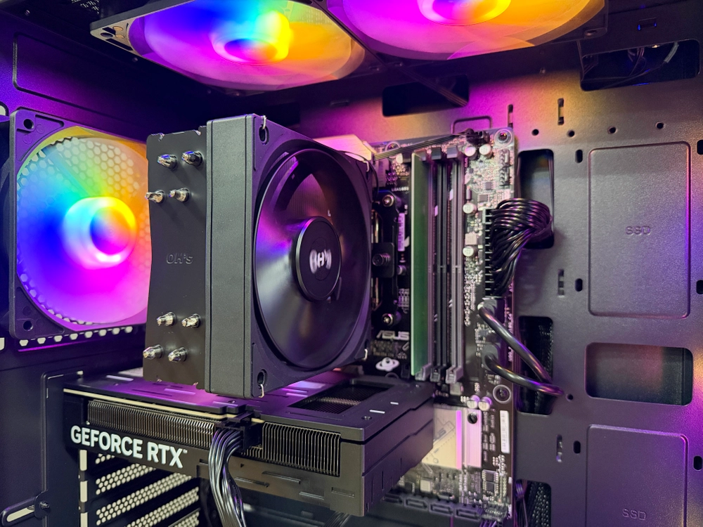 울트라5-225F/RTX 5060 Ti/램16G/SSD 500GB/게임용PC 이미지
