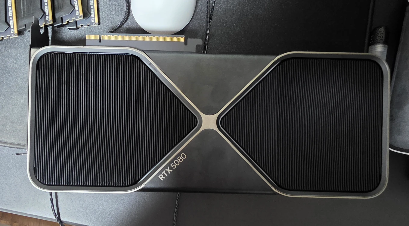 rtx5080 fe 16gb 그래픽카드 이미지