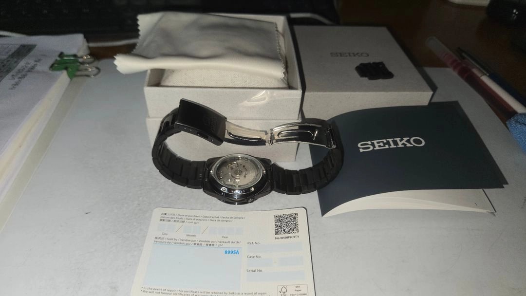 SEIKO 5 (SNKE03K1) 자동 기계식 시계팝니다. - 안심되는 중고거래