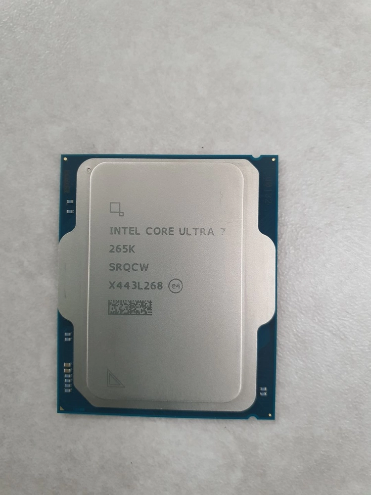 인텔 INTEL 코어울트라7 265k cpu 팝니다 이미지