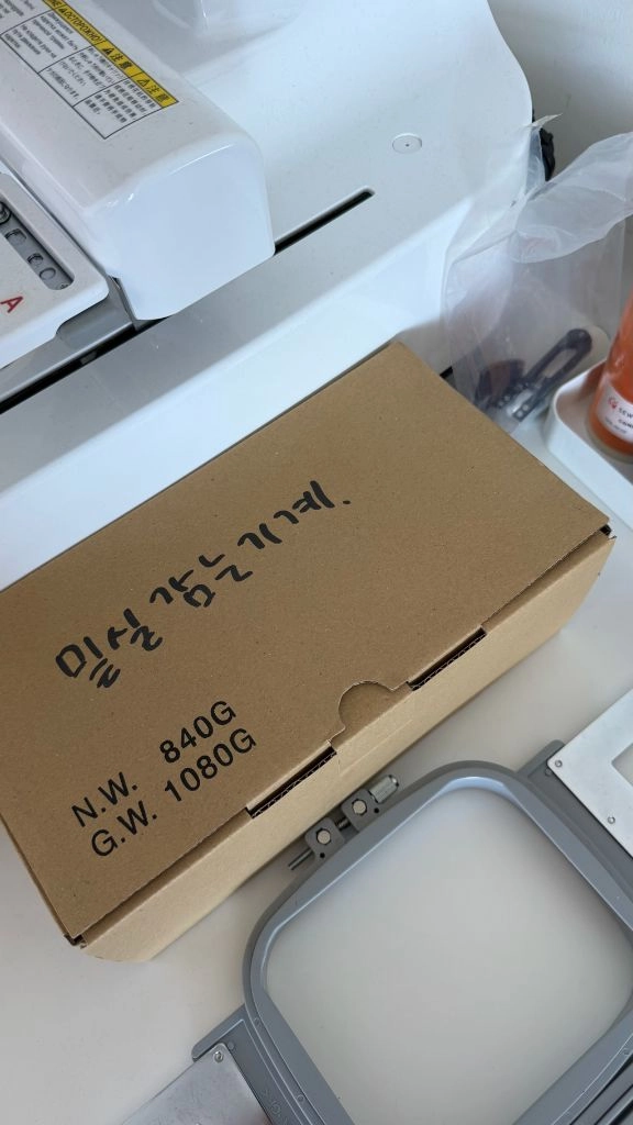 브라더 PR680W 자수미싱기 세트 이미지