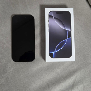 아이폰 16 pro 블랙 티타늄 256GB 이미지