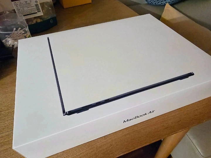 (미개봉) 맥북 에어 15 M4 16GB/512GB 새상품판매! - 안심되는 중고거래