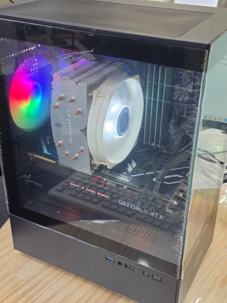 i7-9700KF RTX 2070 SUPER 게이밍 PC 이미지
