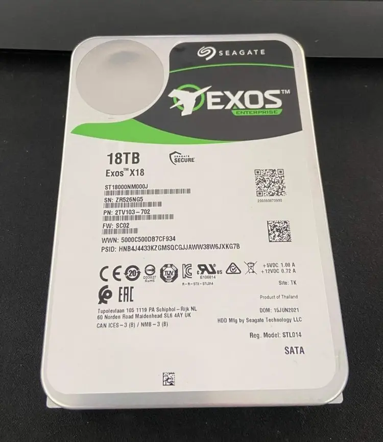 시게이트 EXOS HDD 18TB 이미지