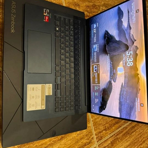 ASUS 젠북 15 OLED UM3504DA 거의 새제품 판매