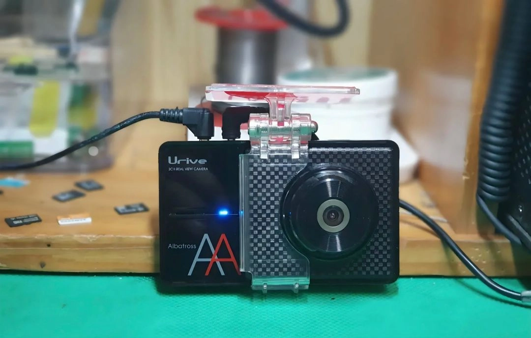 유라이브 알바트로스AA 2채널 중고블랙박스 - 안심되는 중고거래