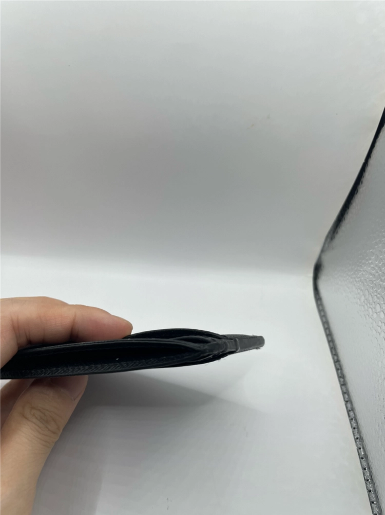 루이비통 모노그램 이클립스 카드지갑 이미지