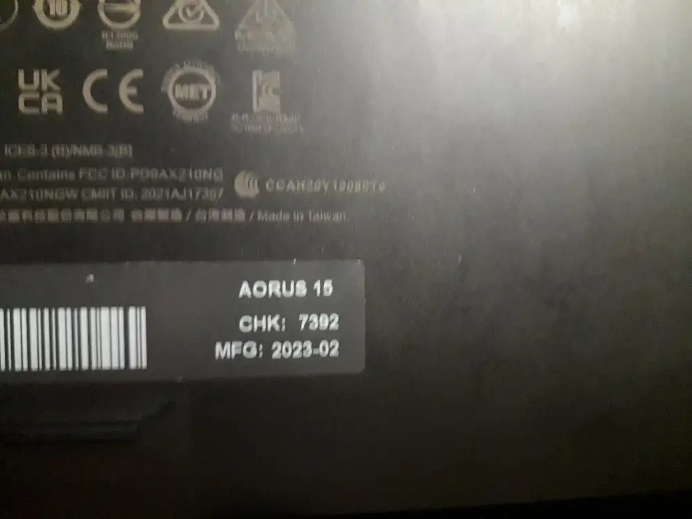 고장 부품용 기가바이트 AORUS 15 XE5 이미지