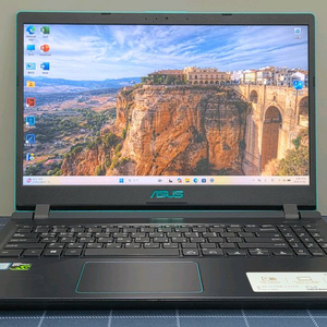 ASUS X560UD i7-8세대 A급 고사양 게이밍 노트북 이미지