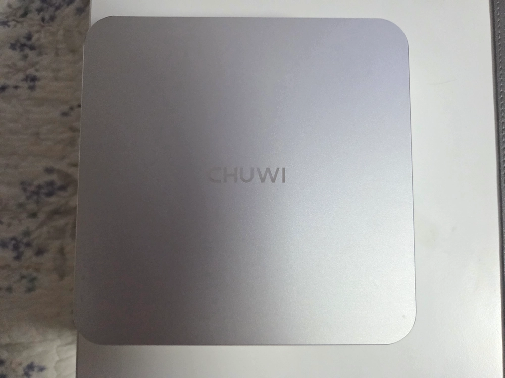 CHUWI 미니 PC AUBOX R7-8745HS 삼성 16gb ssd 512gb 판매합니다. 이미지