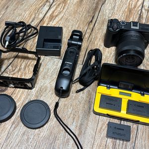 캐논 R50V + 14-30렌즈 + 풀세트 구성 이미지