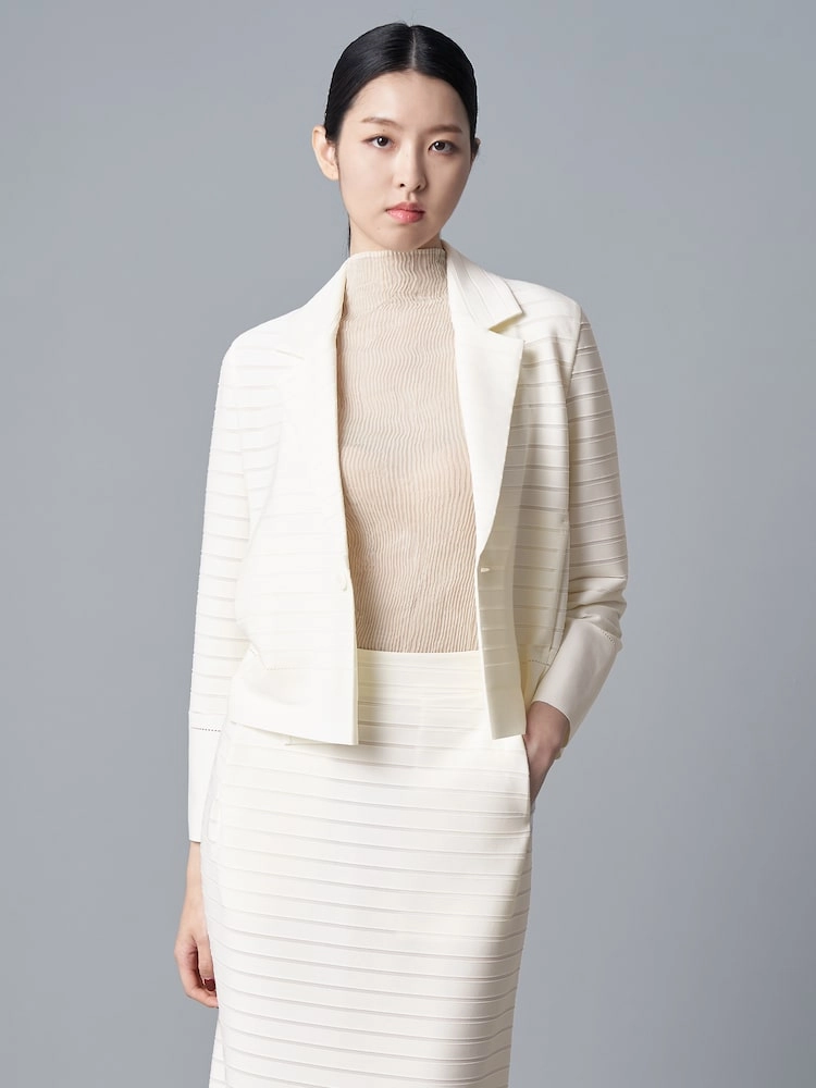 이세이미야케 자켓 이미지