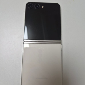 삼성 갤럭시 Z플립5 크림 512GB 이미지