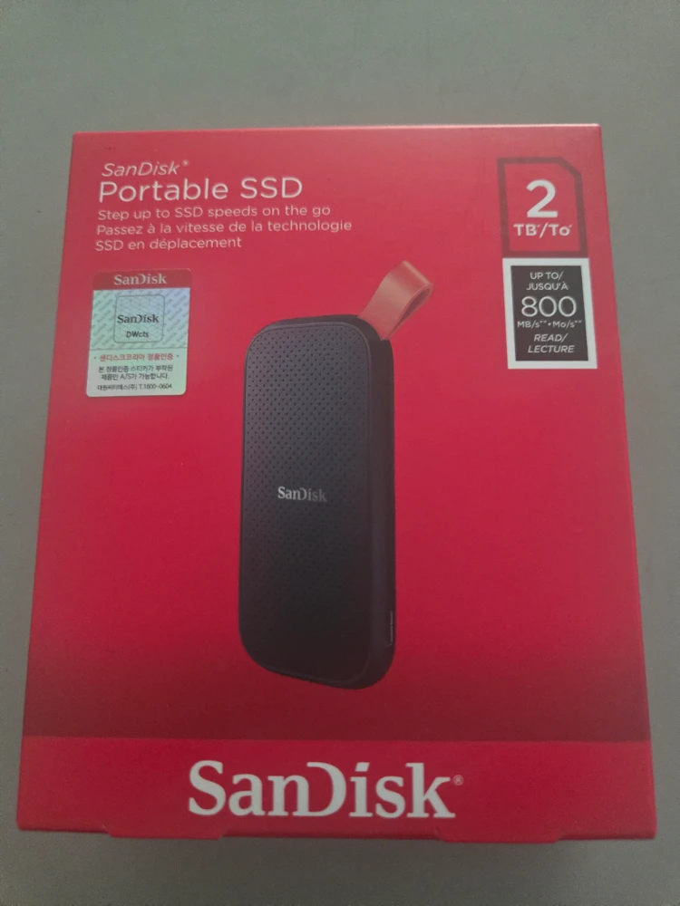 포터블 SSD 2TB 이미지