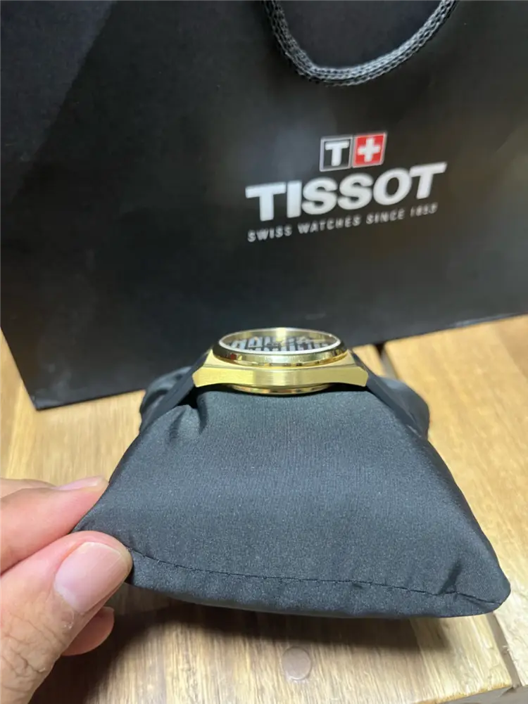 티쏘 prx 40mm 오토매틱 릴라드 에디션 이미지
