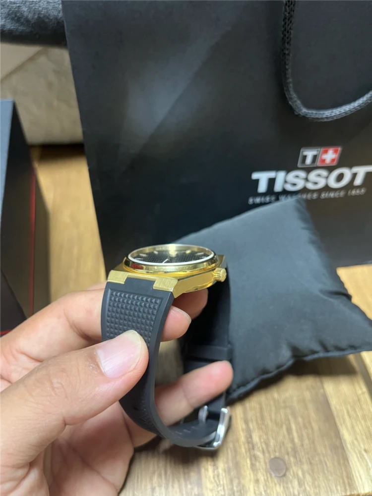 티쏘 prx 40mm 오토매틱 릴라드 에디션 이미지