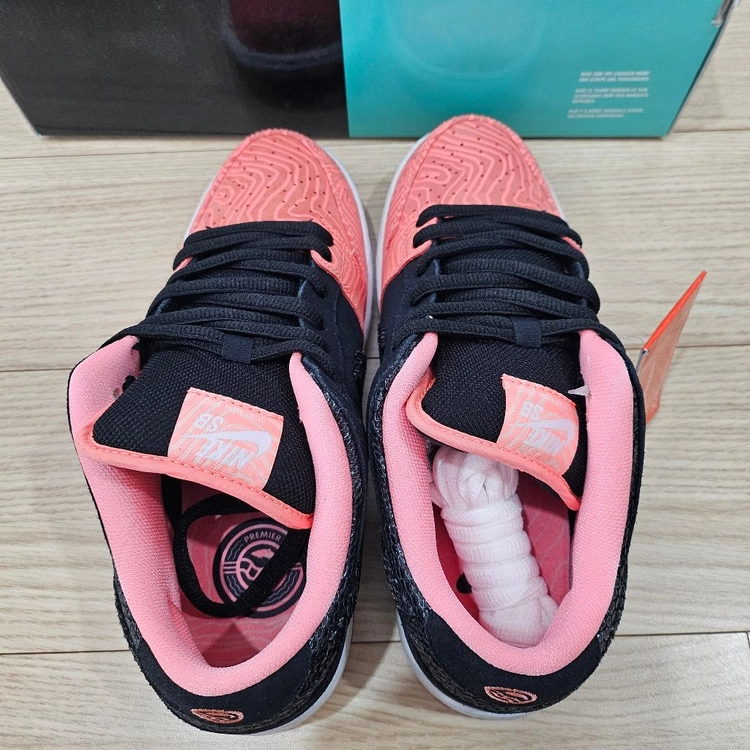 나이키 코리아 정품 나이키 덩크 SB 로우 프리미어 피쉬 래더 265 이미지
