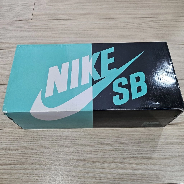 나이키 코리아 정품 나이키 덩크 SB 로우 프리미어 피쉬 래더 265 이미지