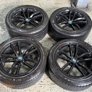 BMW G30 662M 정품 블랙 18인치 휠타이어 판매 이미지