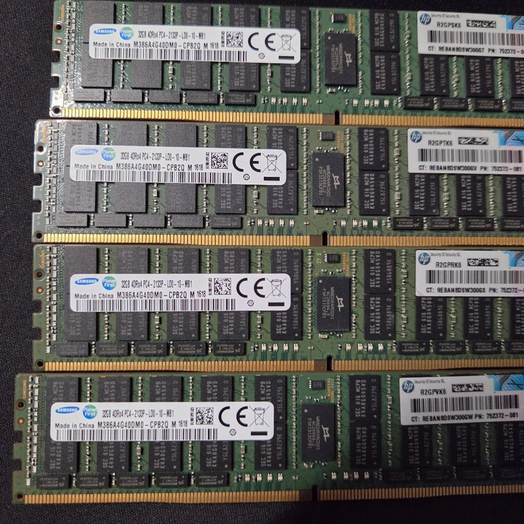 삼성 서버램 DDR4 서버용 램 32GB PC4-2133P 이미지