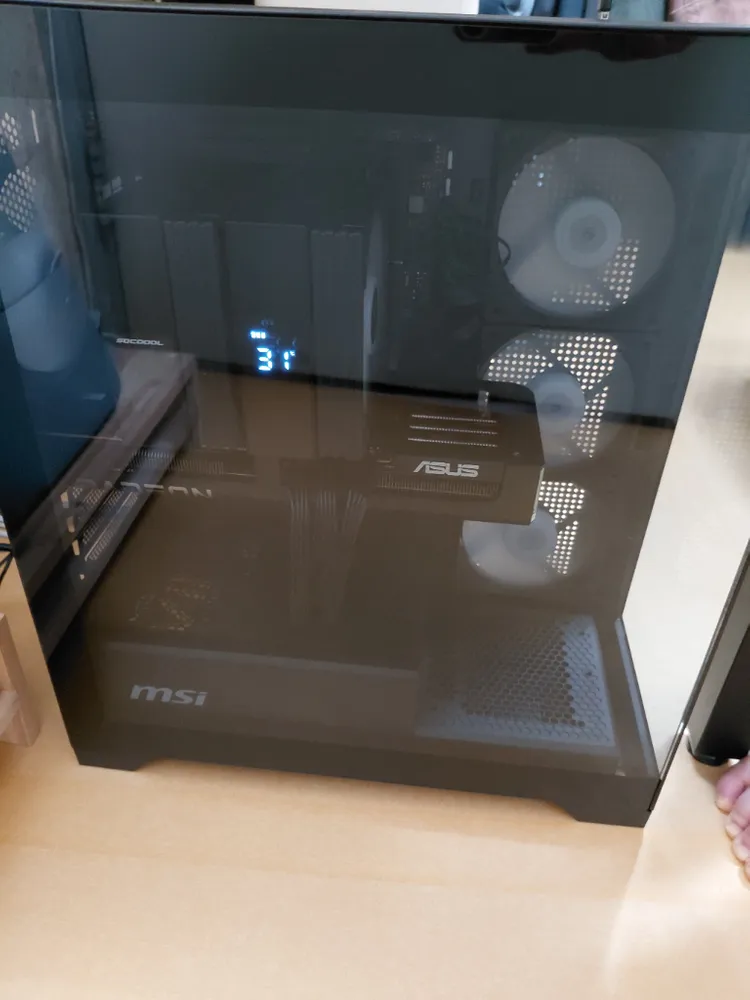 9800x3d,9070xt - 안심되는 중고거래