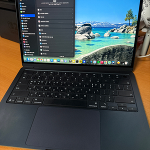 맥북 에어 M4 미드나이트 13인치 16GB 256GB 이미지