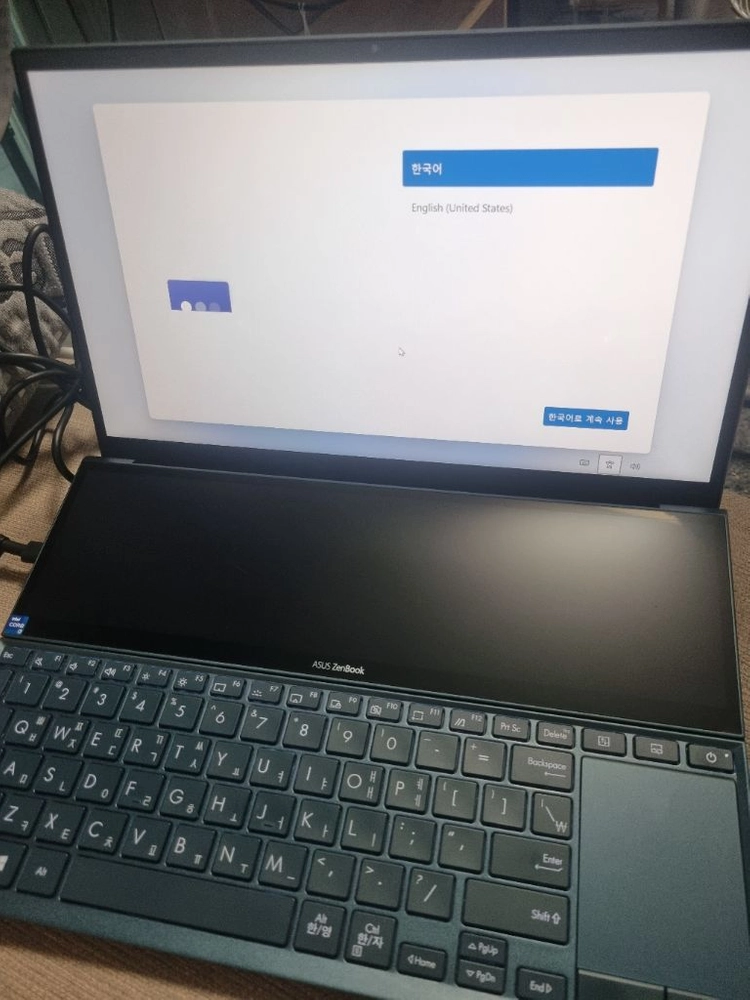 ASUS 젠북 듀오 14 UM482E 팝니다. 이미지