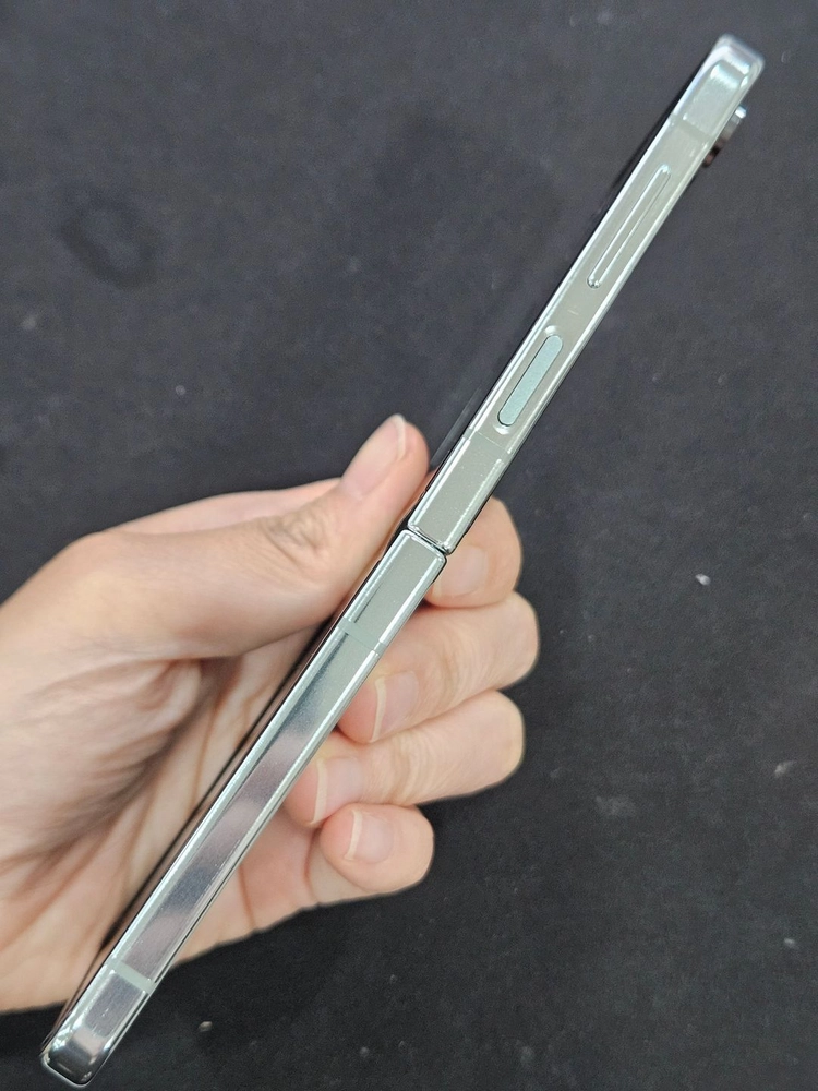 갤럭시Z플립5 256GB 가성비 이미지