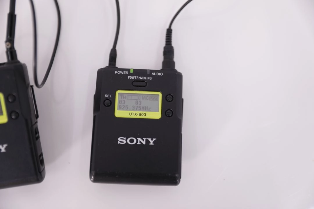 소니 마이크 UWP-D11 세트 송신기( UTX-B03) + 수신기(URX-P03) 팝니다 이미지