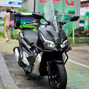 adv125 한솜 2023년식 21151km 오토바이 판매합니다 이미지