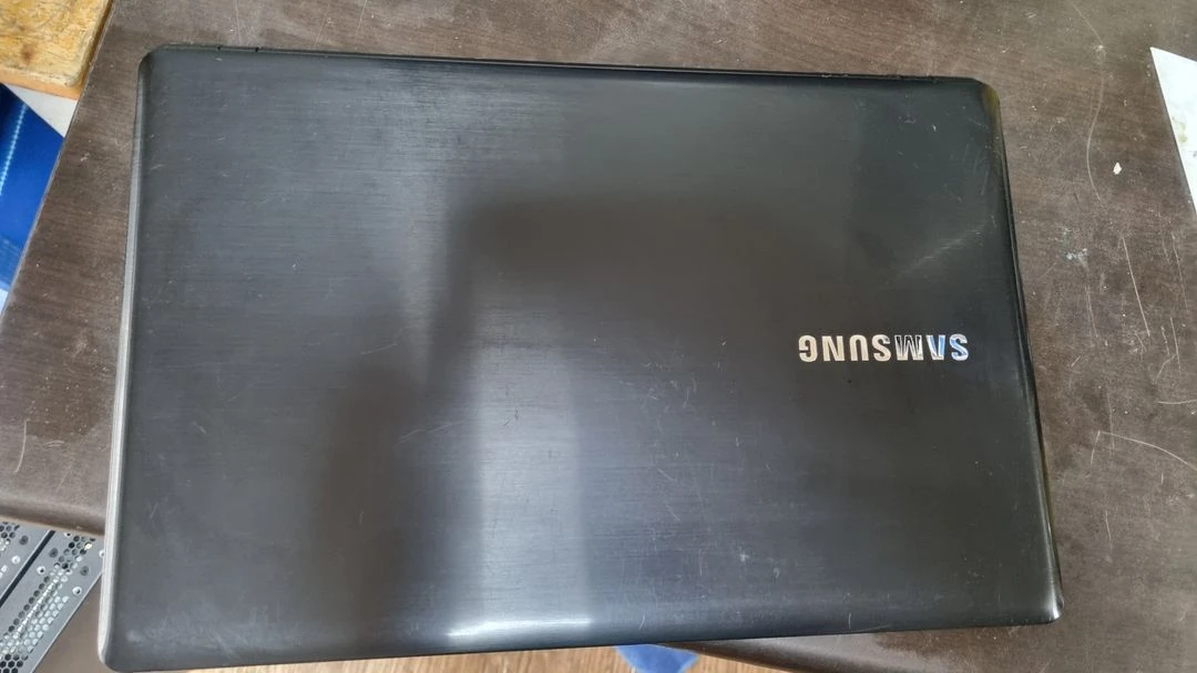 사무용 포토샵용 삼성 NT300E 슬림노트북 - 안심되는 중고거래