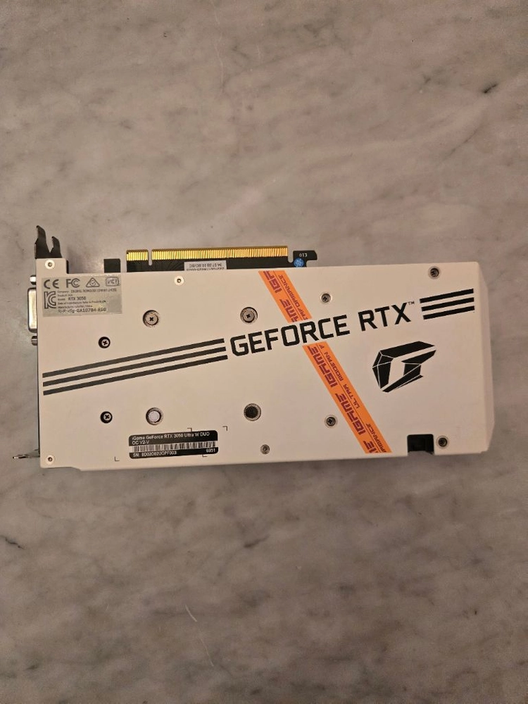 컬러풀 RTX 3050 울트라 OC DUAL 화이트 이미지