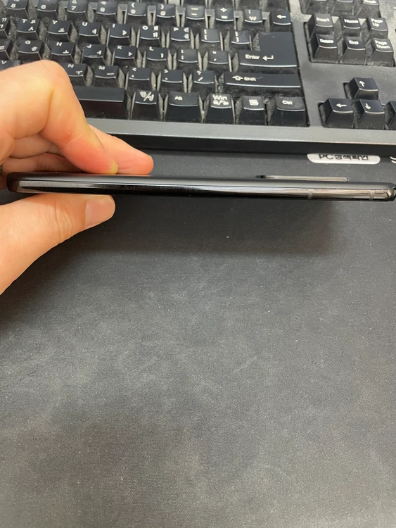 갤럭시S21플러스 블랙 256GB 무잔상 상태좋은 중고25만6천팝니다 이미지