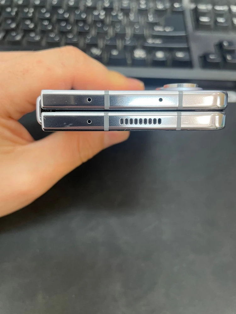 갤럭시Z폴드5 블루 512GB 무잔상 상태좋은 중고61만5천팝니다 이미지