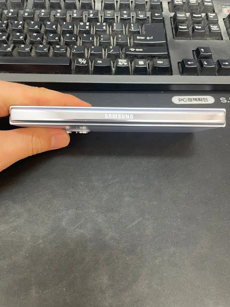 갤럭시Z폴드5 블루 512GB 무잔상 상태좋은 중고61만5천팝니다 이미지