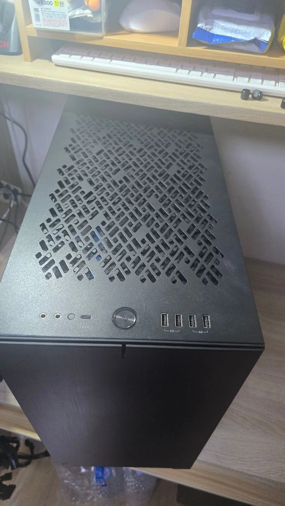 직거래)프렉탈디자인 Define 7 (Fractal Design Define 7) 미들타워 케이스 블랙 이미지