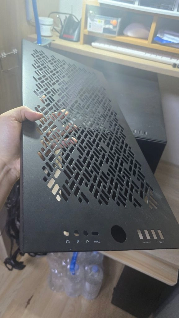 직거래)프렉탈디자인 Define 7 (Fractal Design Define 7) 미들타워 케이스 블랙 이미지