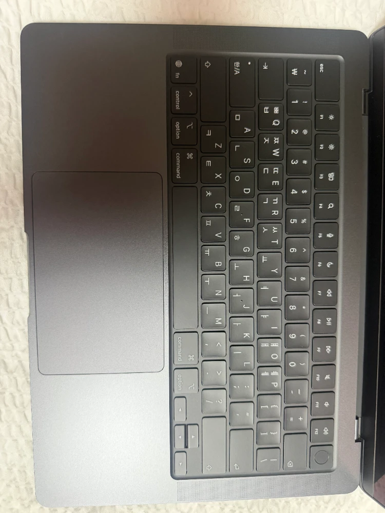 맥북프로 M5 Pro 14인치 15/16코어 24GB 2TB 신품급 사이클2 이미지