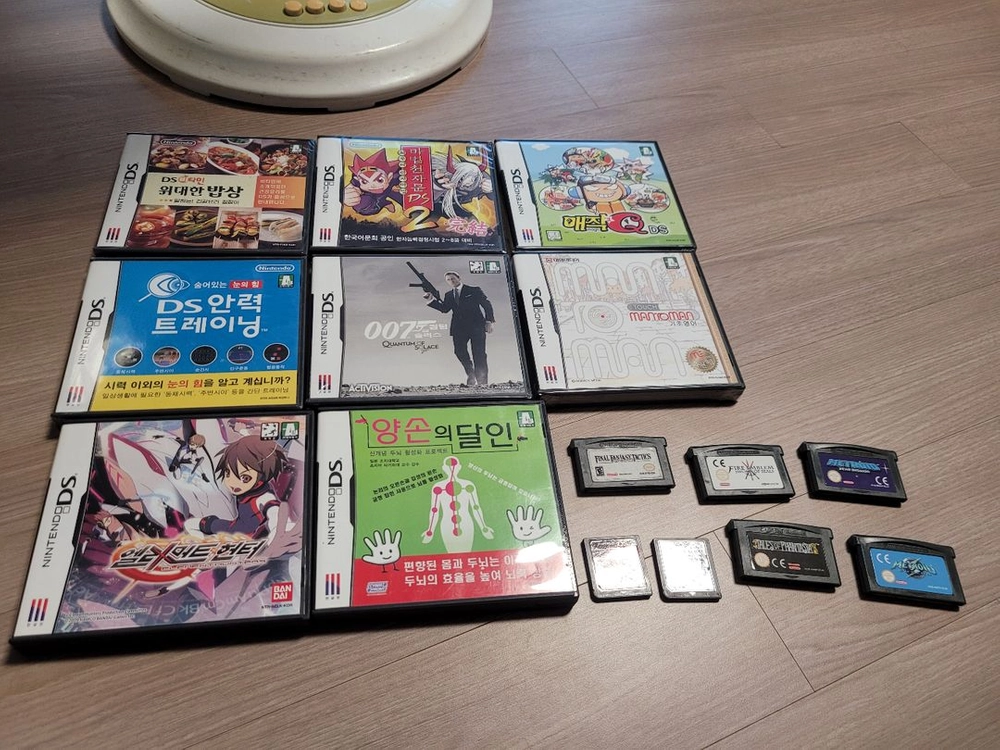 닌텐도 ds gba 게임보이어드밴스 팩들 각각 팔아요. 이미지