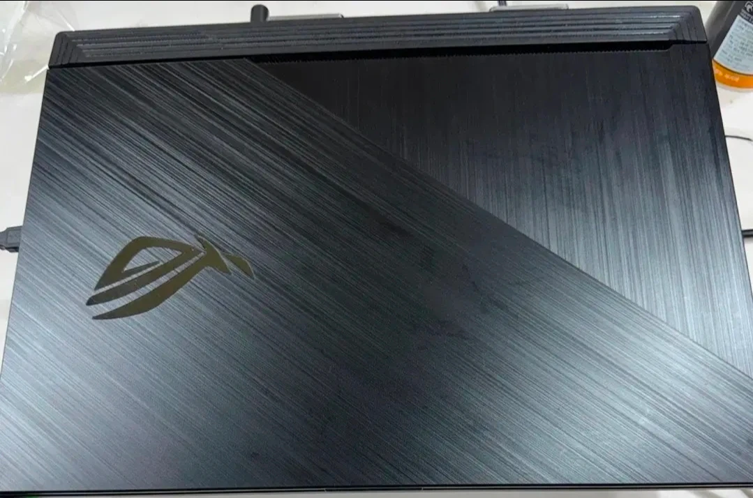 ASUS ROG 게이밍 노트북 GTX 1660 Ti - 안심되는 중고거래