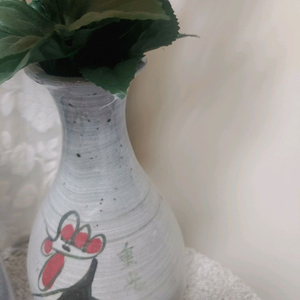 도자기 화병 이미지