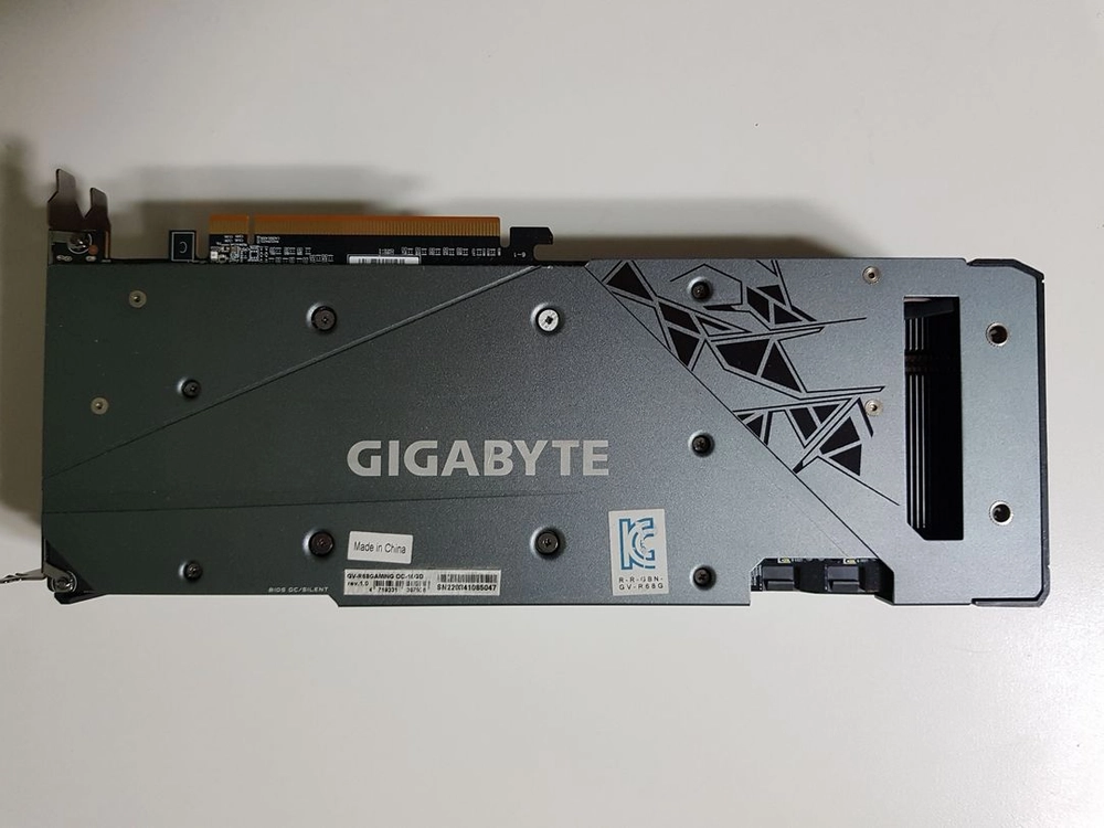 기가바이트 RX6800 GAMING OC 이미지