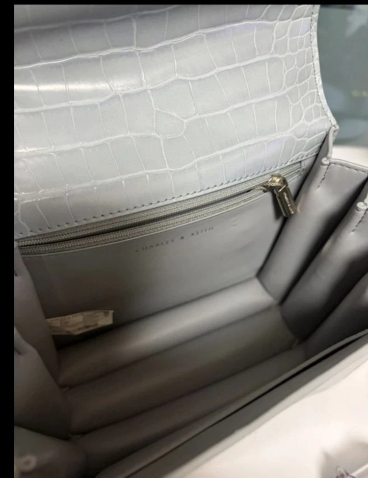 찰스앤키스 여성가방 택달린 새제품 이미지