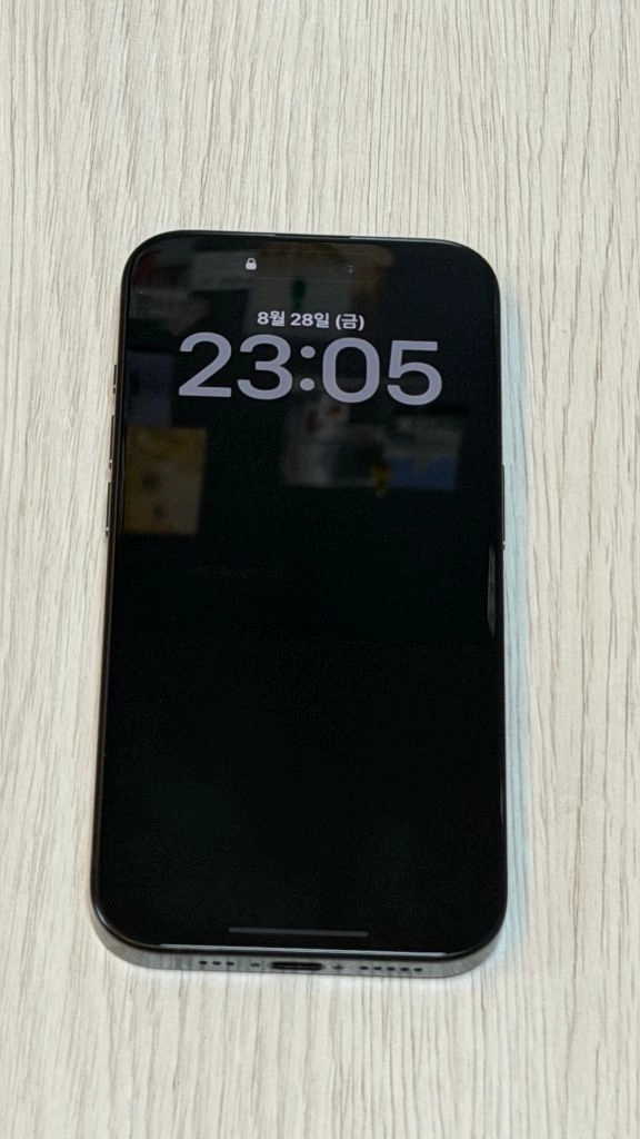 아이폰 15프로 128gb 블랙티타늄 이미지