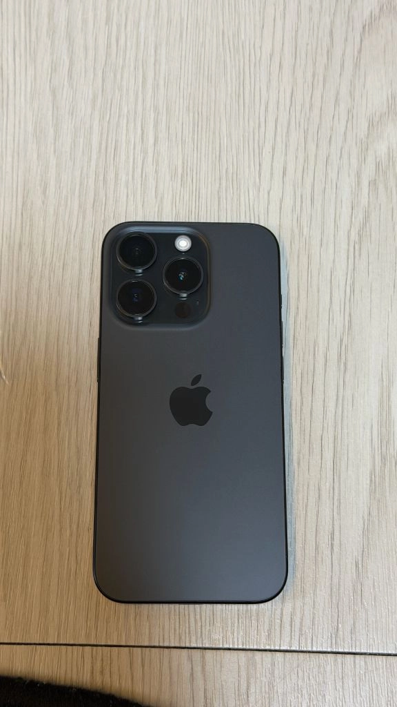 아이폰 15프로 128gb 블랙티타늄 이미지